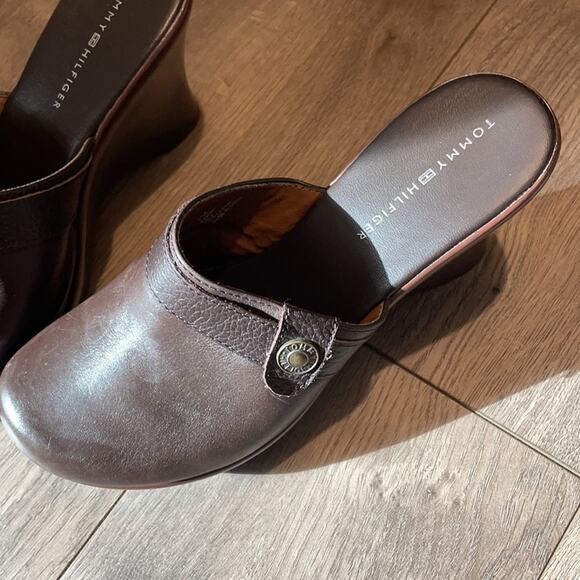 Tommy Hilfiger Brown Leather Clog Mules Size 7 - Picture 3 of 10